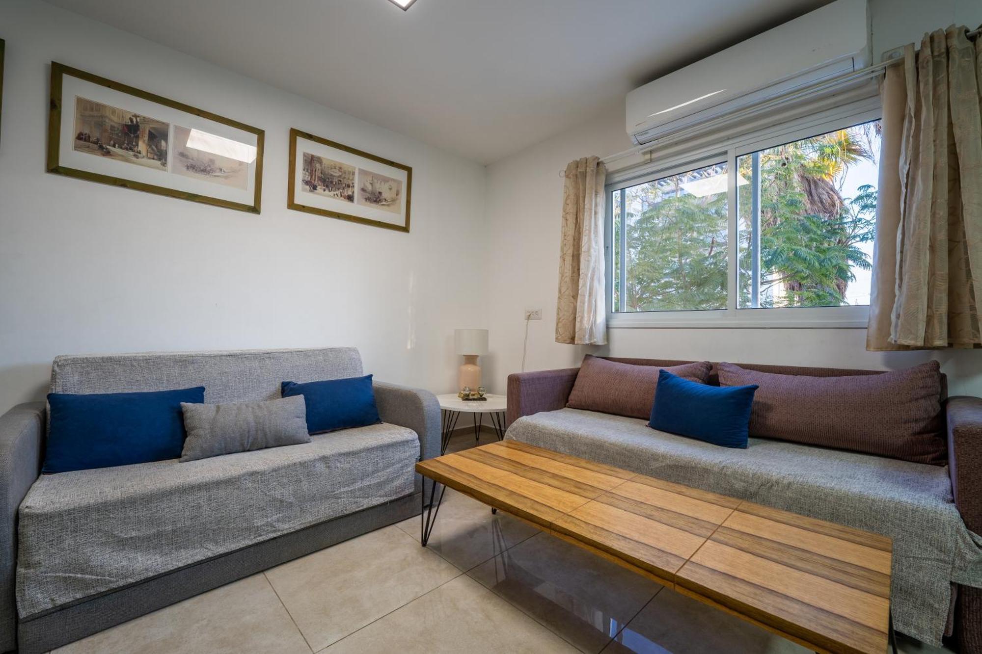 אדום 179, נופש Holiday home *